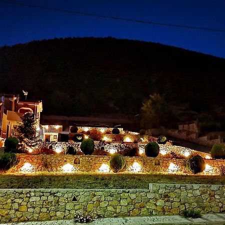Flygonion Guesthouse Kiriákion Dış mekan fotoğraf